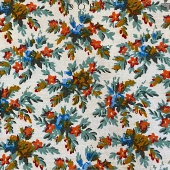 Blair Dress in Cream Fleurs D’avignon - Picture 6 of 9